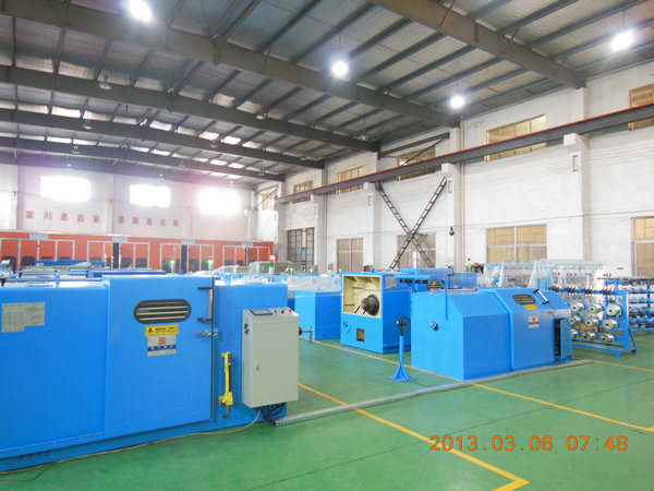 Copper Cable Wire Twisting Machinery Winding Cutting Extrusion Bunching Buncher Coiling Stranding Machine