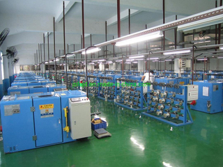 China Fuchuan High Quality Automobile Wire0.08-0.45mm, Power Wire, Electrical Wire 0.5-6sq mm Double Twisting Buncher Bunching Winding Machine PLC Control