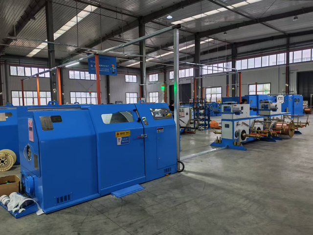 1.0-16.0mm Insulated Cable Wire Extruder Extrusion Bunching Making Machine